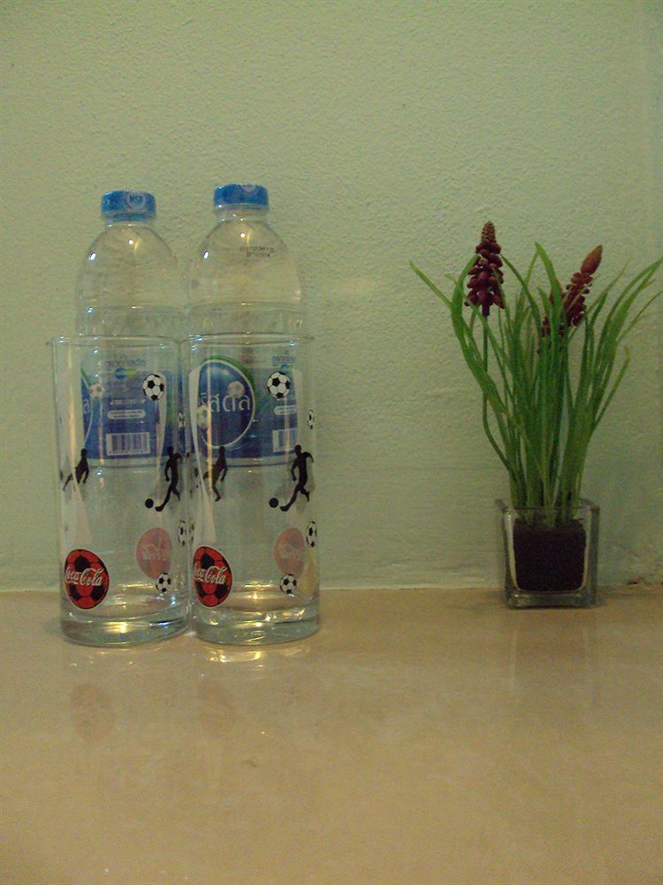 Steve Lady Hostel Bangkok Exteriör bild